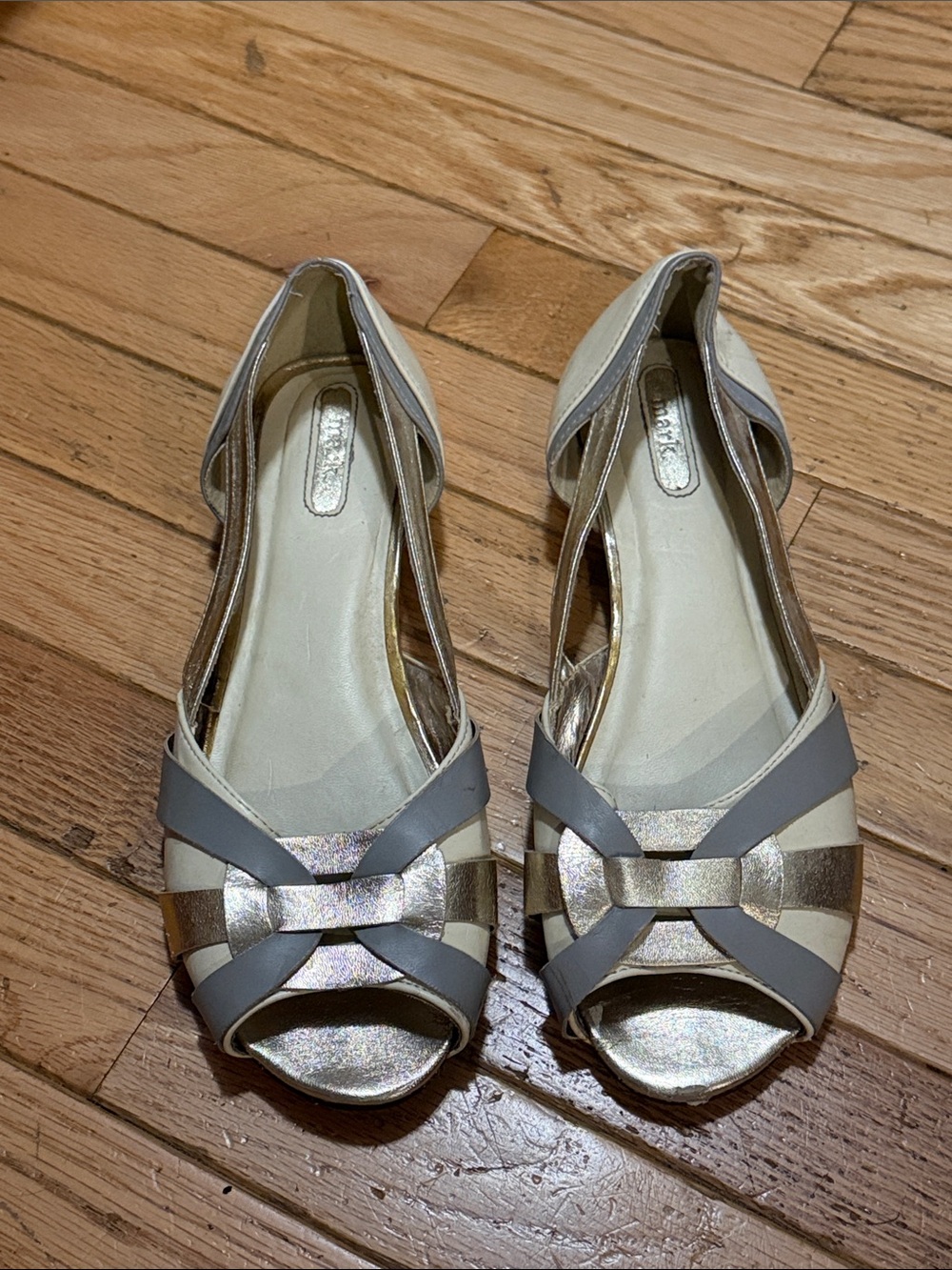 mark. Silver and Gray Peep-Toe Cross-Strap Flats